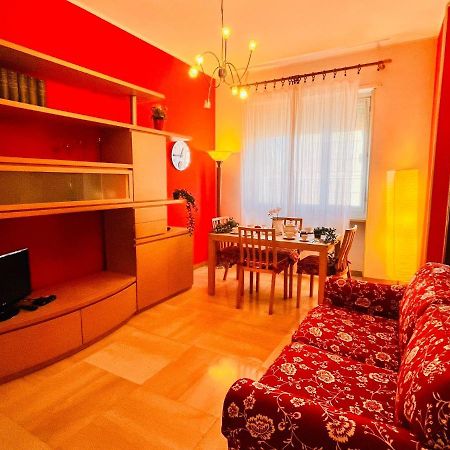 Sky Apartment A Due Passi Dalla Stazione Collegno Zewnętrze zdjęcie